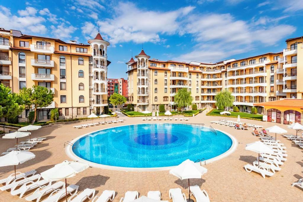 ساني بيتش Holiday Apartcomplex Royal Sun المظهر الخارجي الصورة
