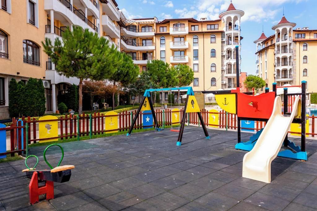 ساني بيتش Holiday Apartcomplex Royal Sun المظهر الخارجي الصورة